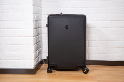 簡(jiǎn)約實(shí)用，人性化感受——地平線8號(hào)旅行箱上手體驗(yàn)